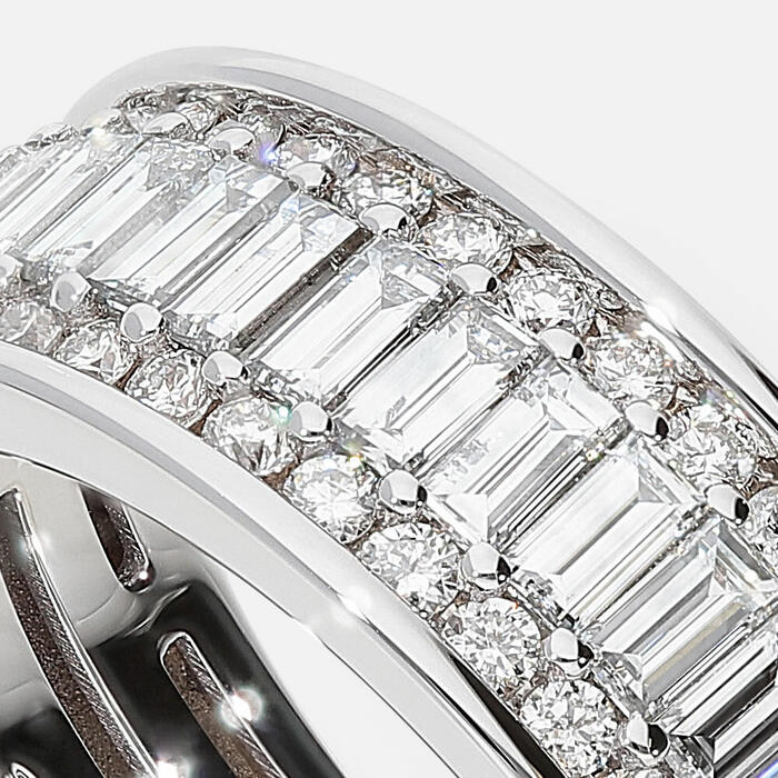 Diamond band ring